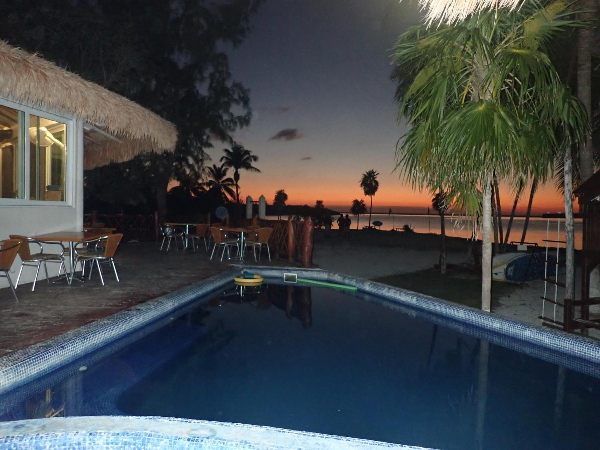 Ikarus Costa Mujeres Eco Lodge Sunset View カンクン エクステリア 写真