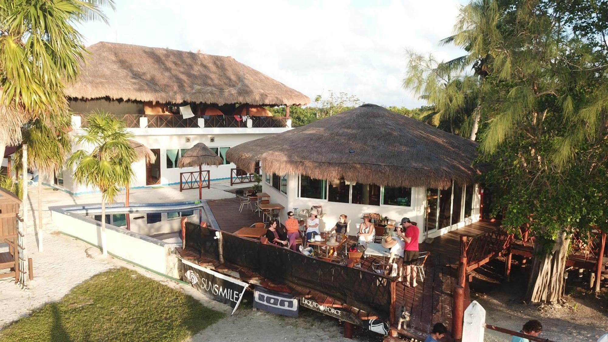 Ikarus Costa Mujeres Eco Lodge Sunset View カンクン エクステリア 写真